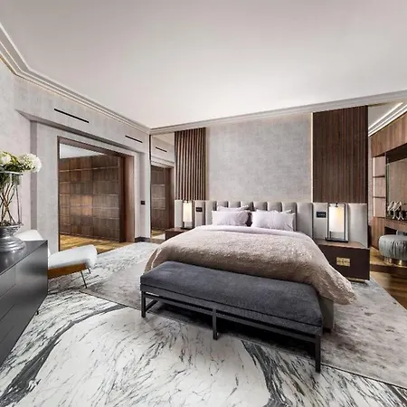 Luxury 3 Bdr Seaside Plaza *
